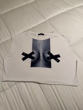 Micas crop Graphic Women's Tank Top - White with Black Print